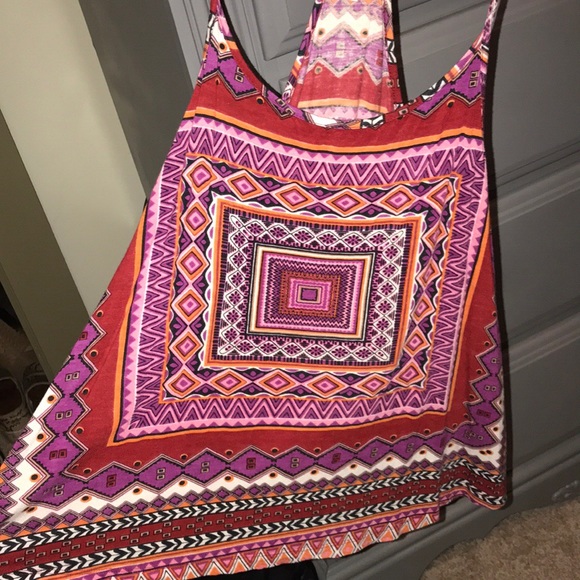 Tanktop - Picture 2 of 4